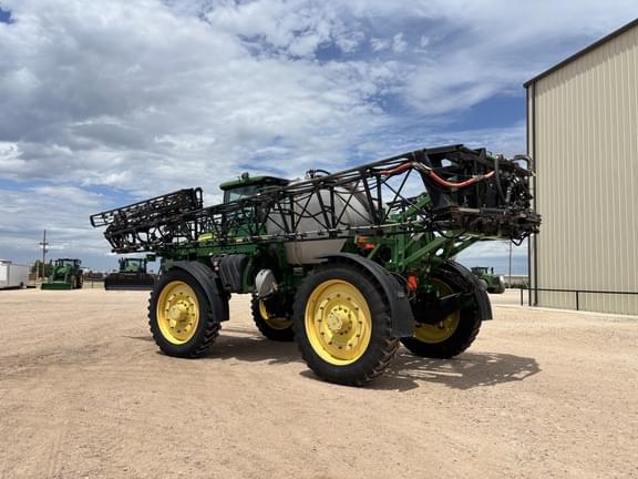 Image of John Deere 4940 equipment image 2