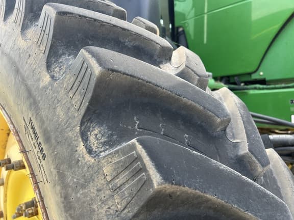 Image of John Deere 4940 equipment image 4