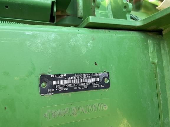 Image of John Deere 4940 equipment image 2