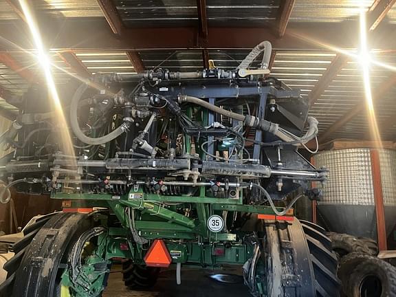 Image of John Deere 4940 equipment image 4