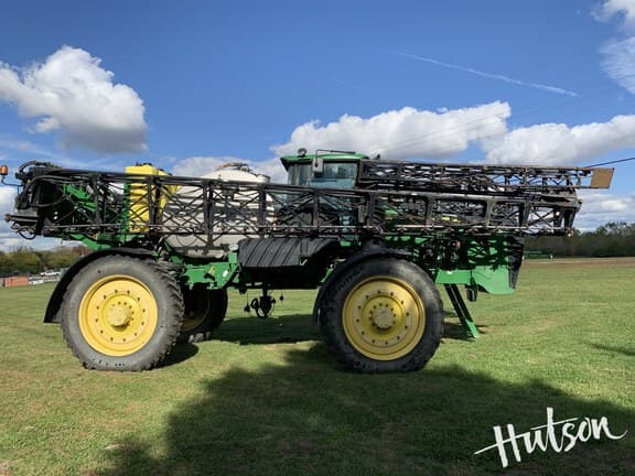 Image of John Deere 4940 equipment image 2