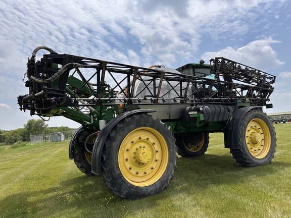 Image of John Deere 4940 equipment image 4