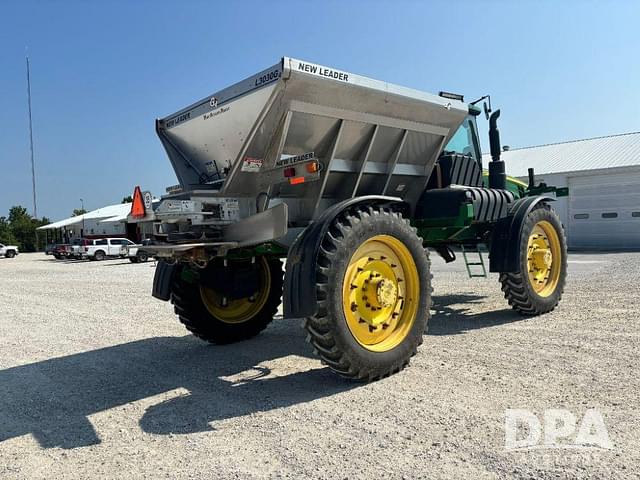 Image of John Deere 4940 equipment image 4