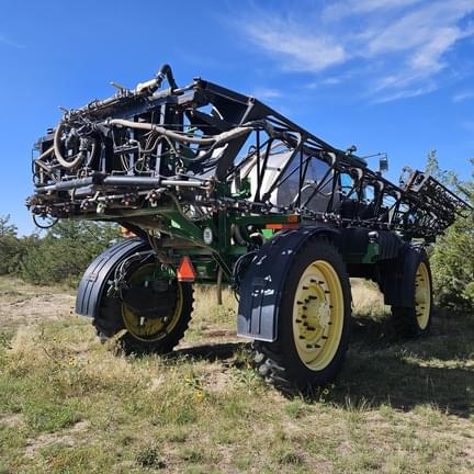 Image of John Deere 4940 equipment image 3