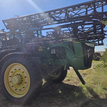Image of John Deere 4940 equipment image 1