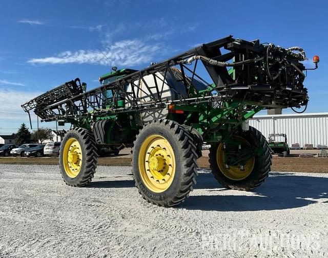 Image of John Deere 4940 equipment image 2