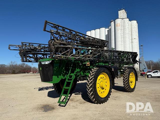 Image of John Deere 4940 equipment image 1