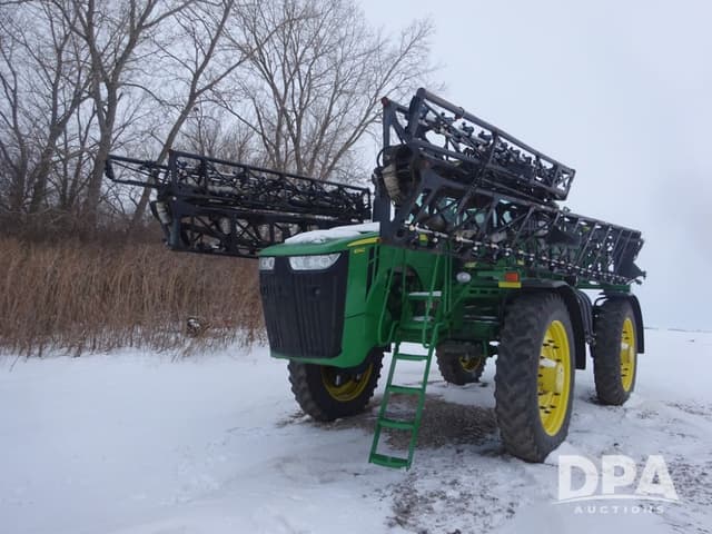 Image of John Deere 4940 equipment image 2