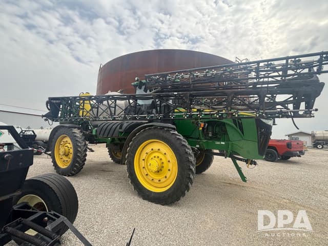 Image of John Deere 4940 equipment image 3