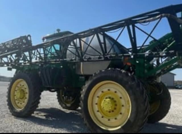 Image of John Deere 4940 equipment image 4