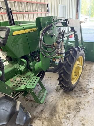 Image of John Deere 5045E equipment image 2