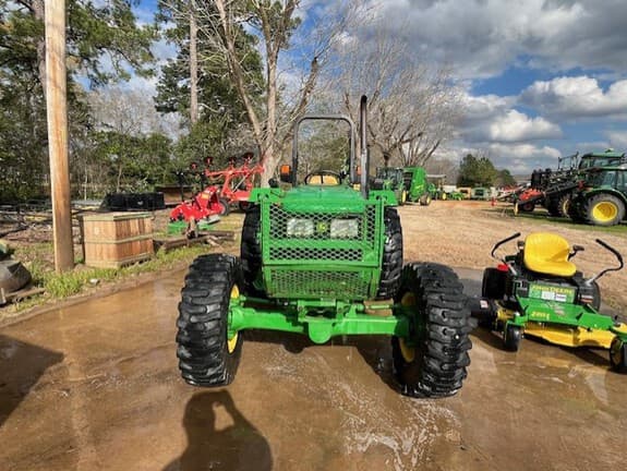 Image of John Deere 5045E equipment image 1