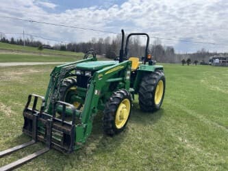 Image of John Deere 5045E Primary image