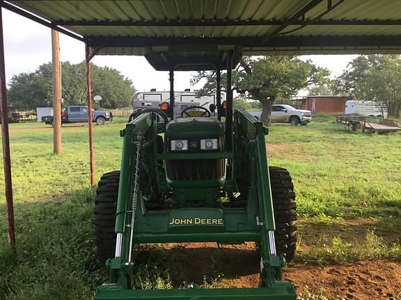 Image of John Deere 5045E equipment image 4