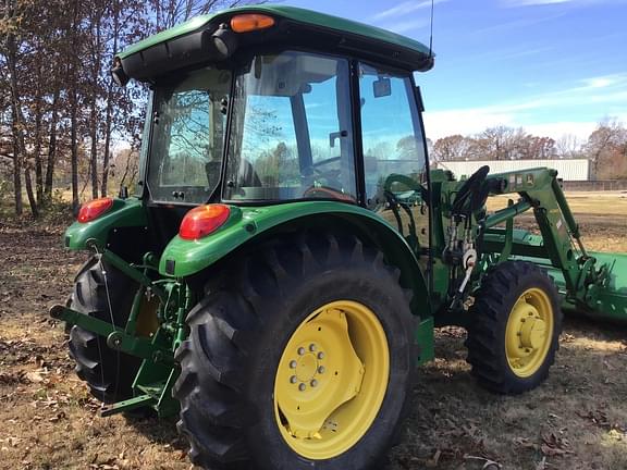 Image of John Deere 5055E equipment image 1