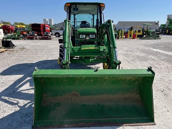 Image of John Deere 5055E equipment image 2