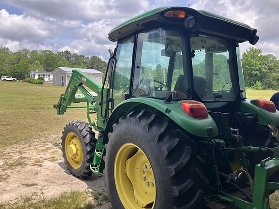 Image of John Deere 5055E equipment image 1
