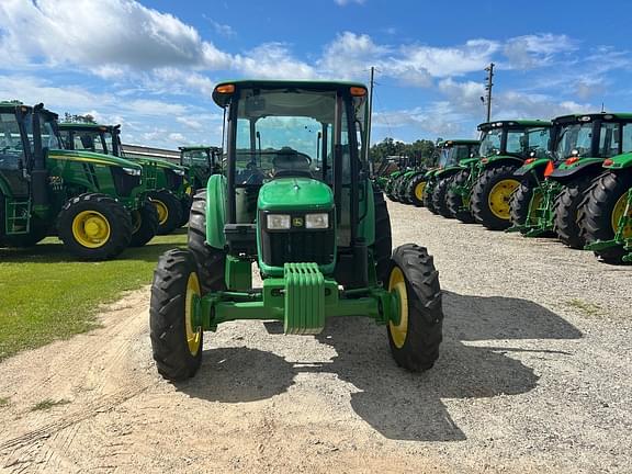Image of John Deere 5055E equipment image 1