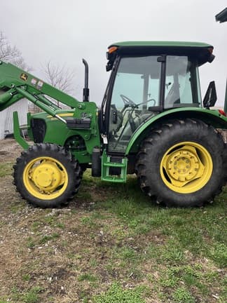 Main image John Deere 5055E