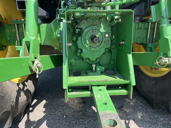 Image of John Deere 5055E equipment image 4