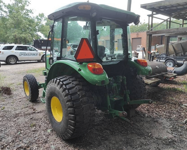 Image of John Deere 5055E equipment image 2