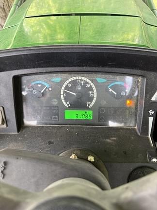Image of John Deere 5055E equipment image 4