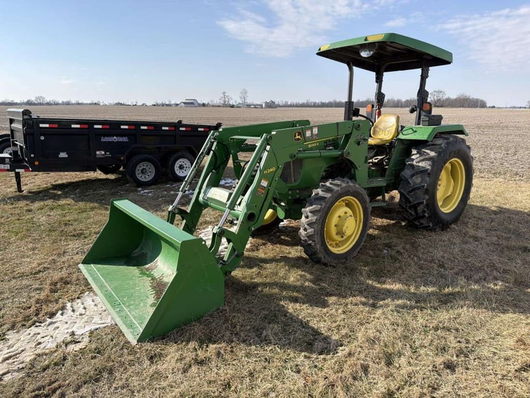 Image of John Deere 5065E Primary image