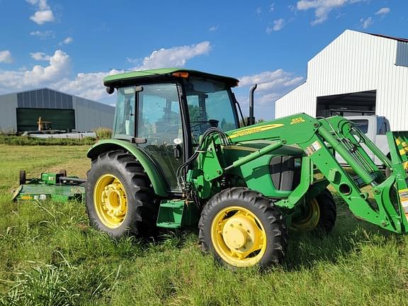Image of John Deere 5065E equipment image 2