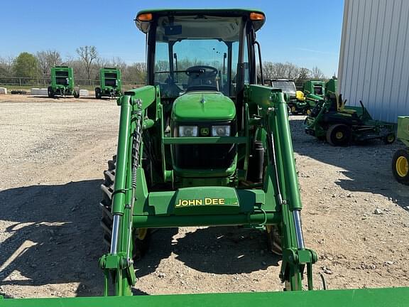 Image of John Deere 5065E equipment image 2