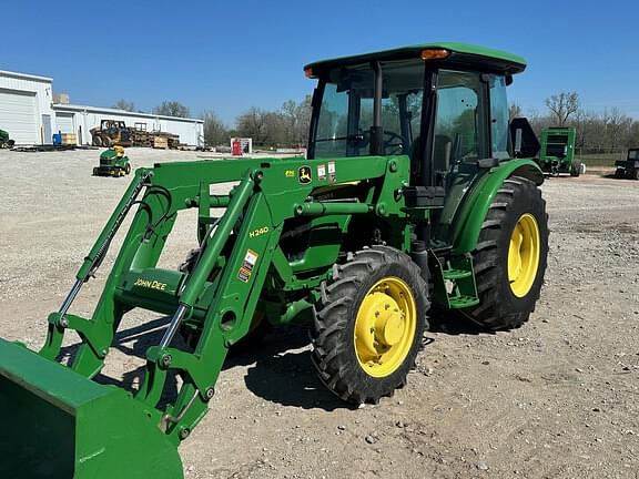 Image of John Deere 5065E equipment image 3