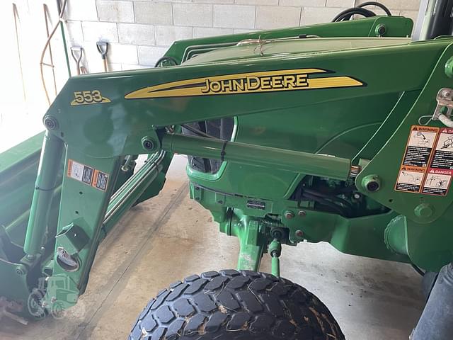 Image of John Deere 5065E equipment image 1