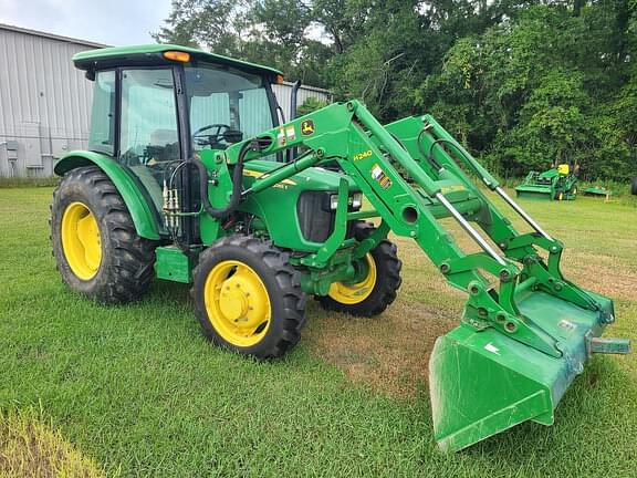 Image of John Deere 5065E Primary image