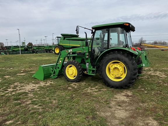 Image of John Deere 5075E equipment image 1