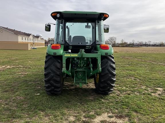 Image of John Deere 5075E equipment image 3