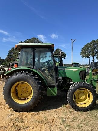Image of John Deere 5075E Primary image