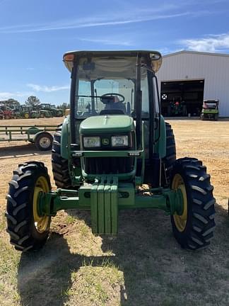Image of John Deere 5075E equipment image 1