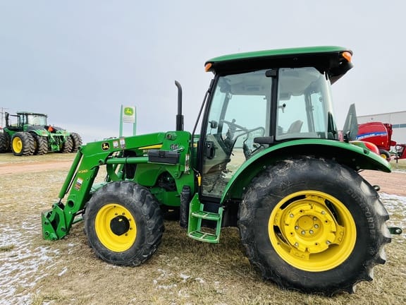 Main image John Deere 5075E