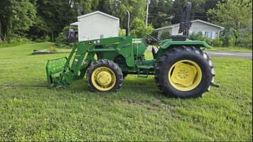 Main image John Deere 5075E
