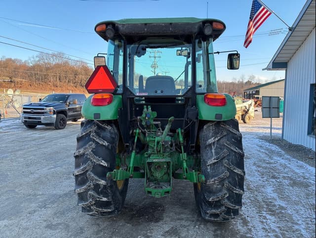 Image of John Deere 5085E equipment image 3