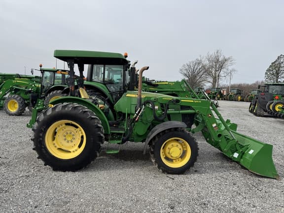 Image of John Deere 5085E equipment image 1