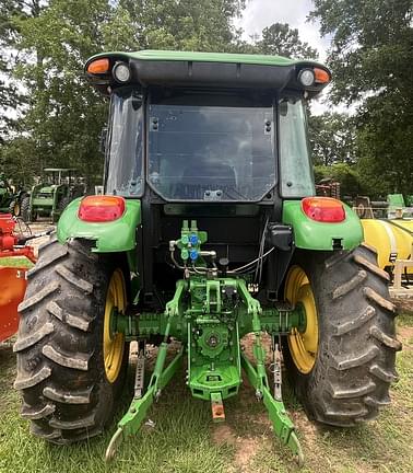 Image of John Deere 5085E equipment image 3