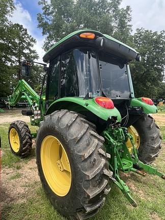 Image of John Deere 5085E equipment image 4