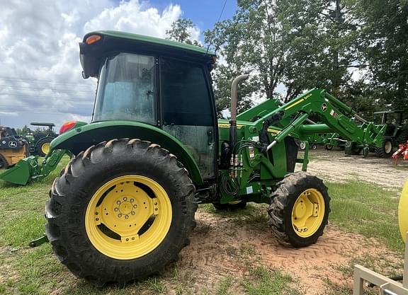 Image of John Deere 5085E equipment image 2