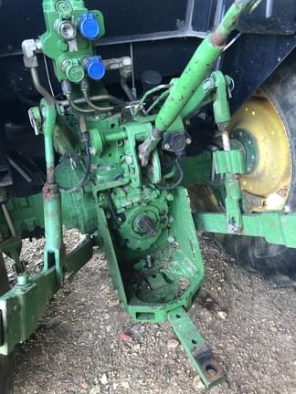 Image of John Deere 5085E equipment image 2