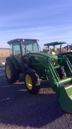 Main image John Deere 5085E