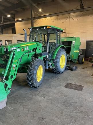 Image of John Deere 5085E equipment image 2