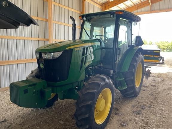 Image of John Deere 5085E equipment image 1