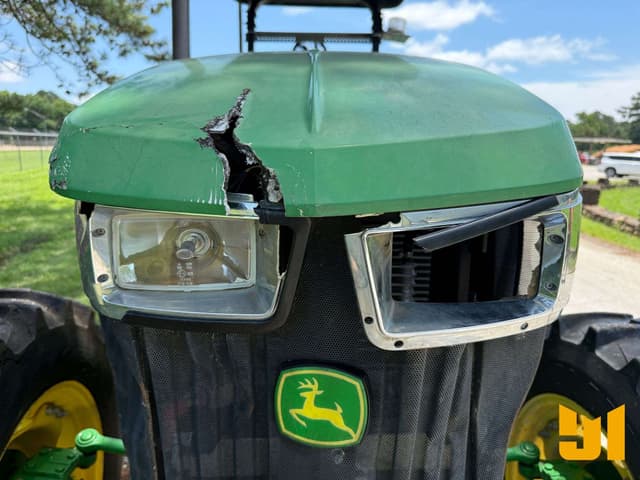 Image of John Deere 5085E equipment image 2