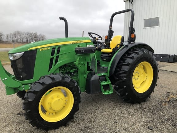 Main image John Deere 5085M