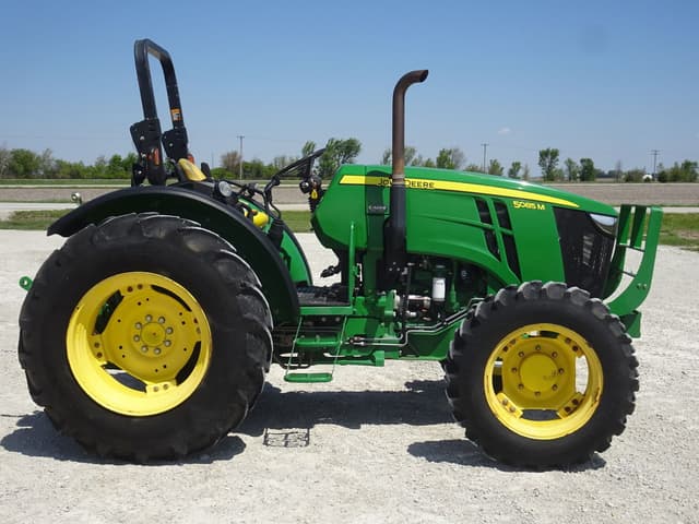 Image of John Deere 5085M equipment image 3